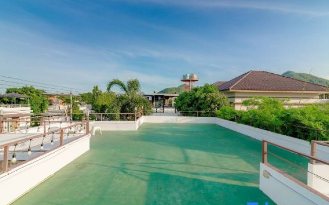 Little Hua-Hin Private Poolvilla from beach 3km