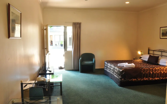 O'Reillys Motel