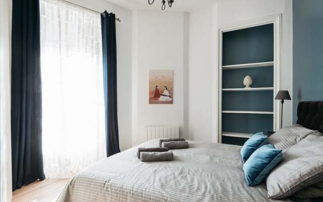 Отель DIFY Glamour - Place des Brotteaux комната для гостей