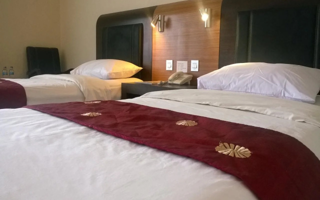 Urbanview Hotel Taman Suci Denpasar Bali