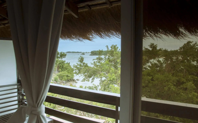 Blanco Beach Resort