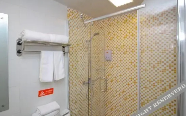 Home Inn (Liu'an Meishan Middle Road Wanda Plaza)
