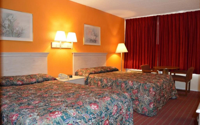 Travelers Inn