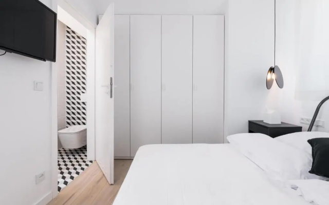 Chillax Apartments