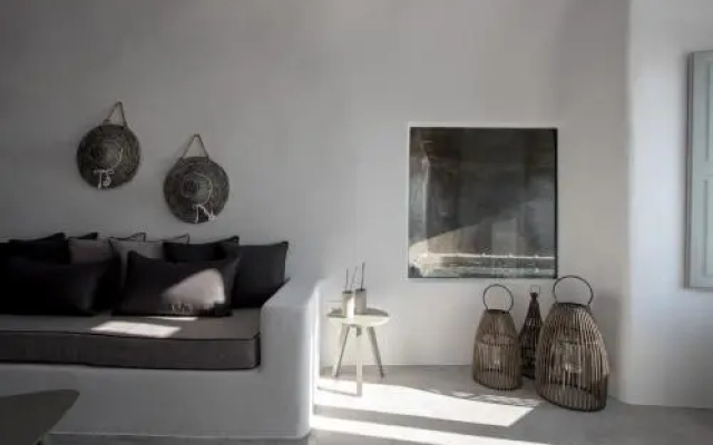 Amorous Villa-By Senses Collection