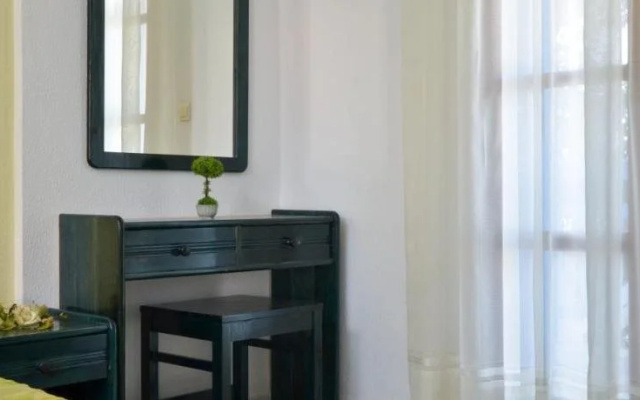 Dilino Hotel Studios