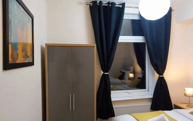 Leeds Cosy,1br Apt, Garden & Free Parking