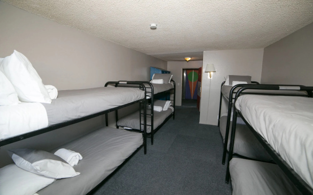 Motel 6 - Las Vegas, NV – Downtown Fremont St Experience