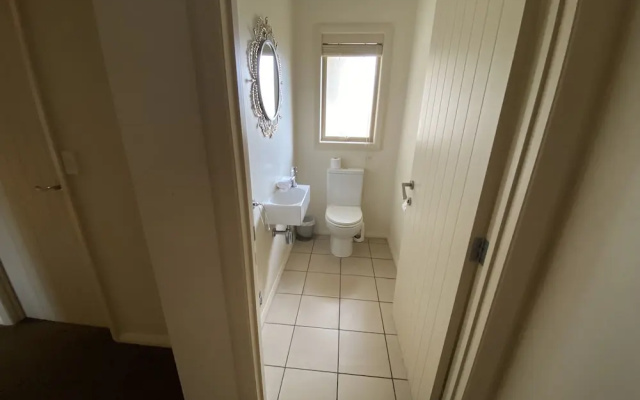 Sam's Place