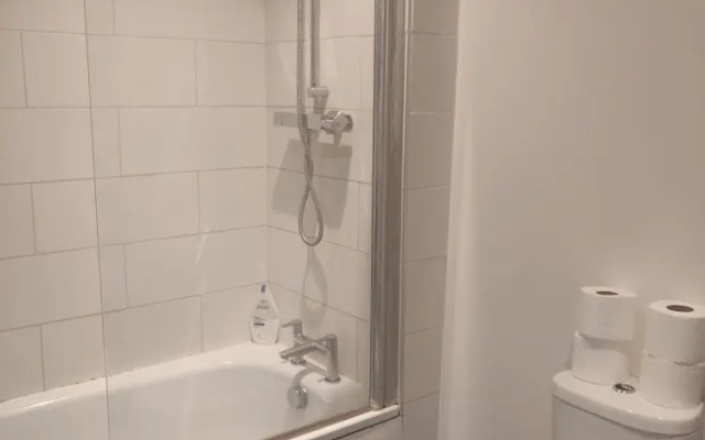 No 2 Georgian Shared House \- By Clifton Short Lets