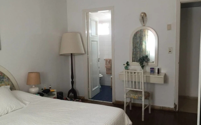 Wonderful Chalet three blocks from the beach