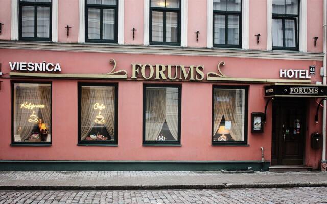 Отель Forums Латвия, Рига - - забронировать отель Forums, цены и фото номеров вид на фасад
