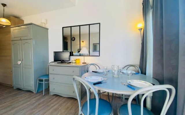 Appartement dans résidence avec piscine