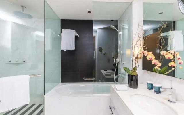 Deluxe Address Dubai Mall The Residence