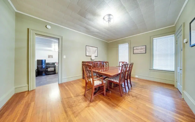 Central Meadville Apartment - Walk to Downtown!