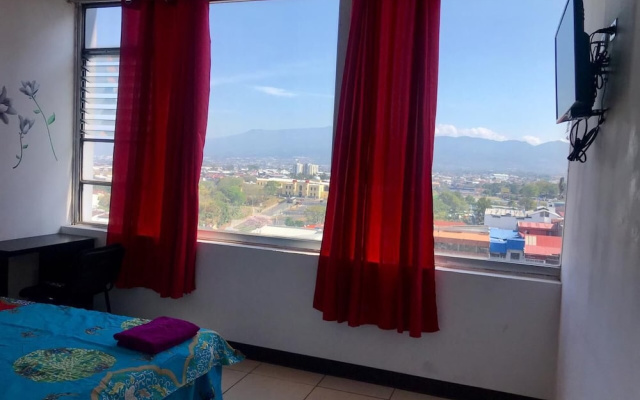 Hotel La Fortuna Roja