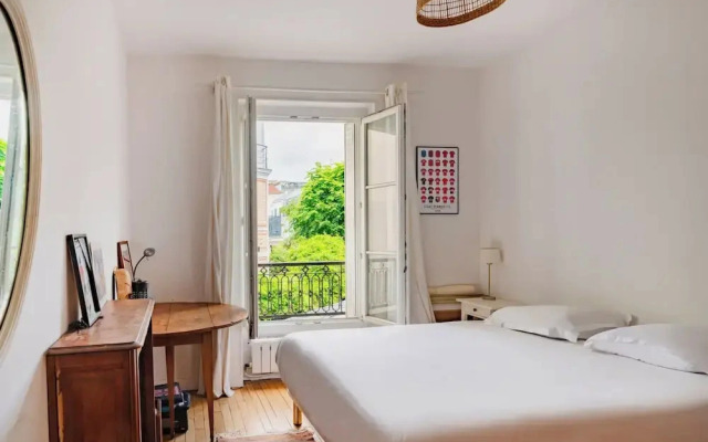 Paris Porte Maillot Design residence