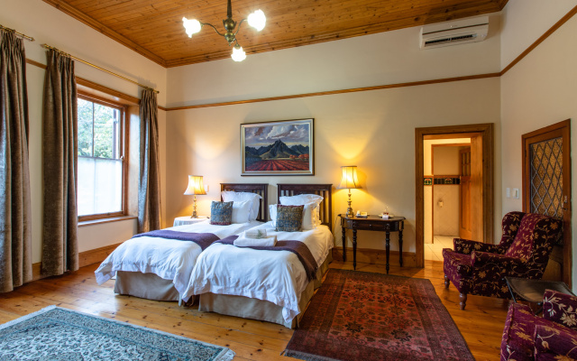 Evergreen Manor And Spa