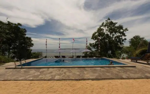 Raja Laut Coral View