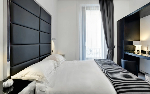 LHP Hotel Napoleon