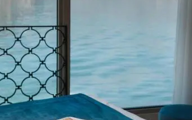 Corso Levante Luxury Suites Dobrota