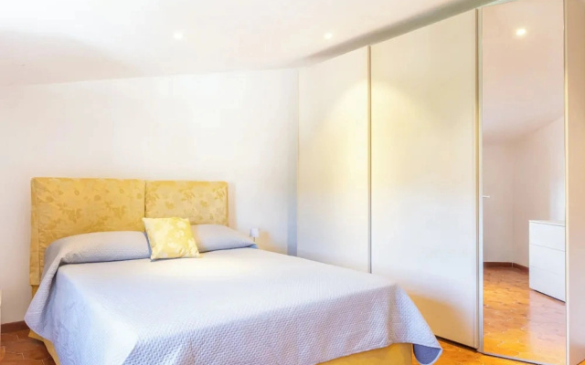 De Vivo Realty - Bellavista House