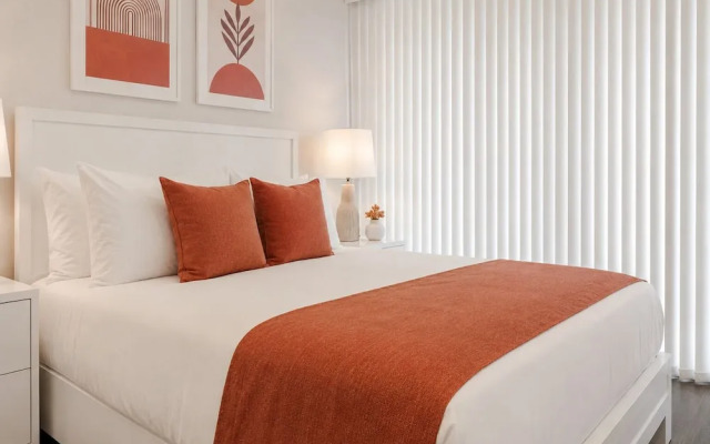 Velvet Queen Hotel