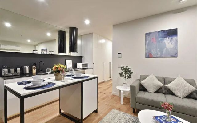 Domo Apartments-Luma