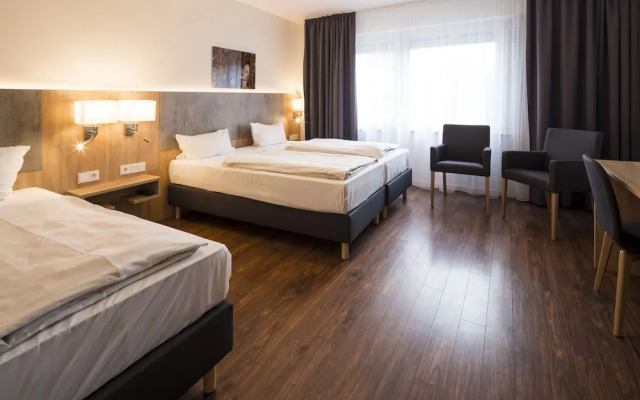 BASE1 Hotel Grenzblick
