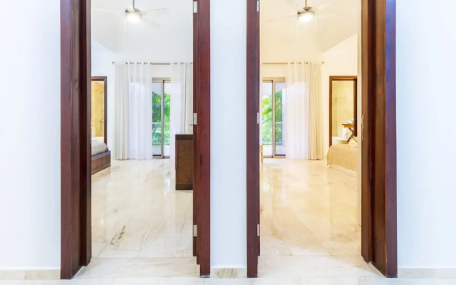 Villa Desiree 5BR Cocotal Luxury Villa Pool Maid