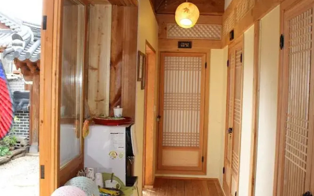 Hongranmiduk Hanok Guesthouse