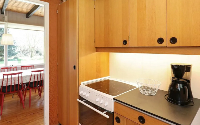 6 Person Holiday Home in Stege