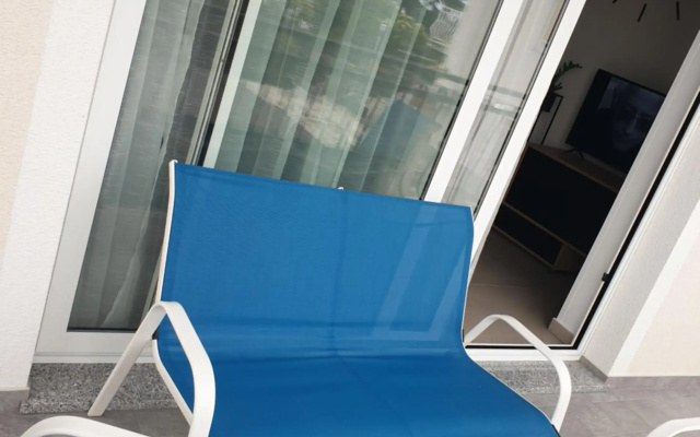 APARTMAN BORGO MARINA - by the sea