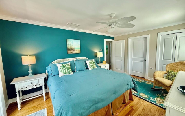 Scarborough Avenue 309