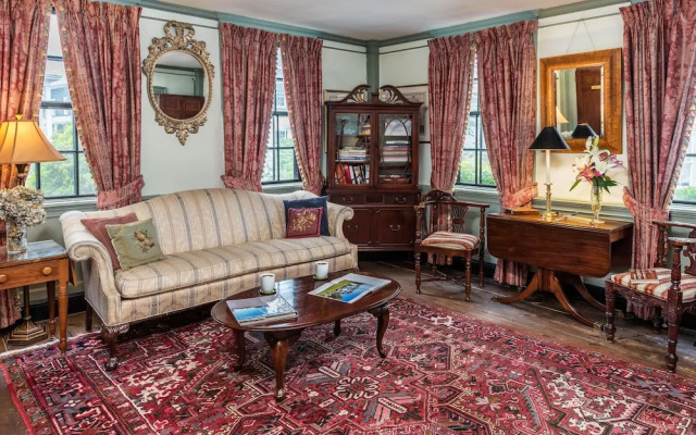 Samuel Durfee House B&B