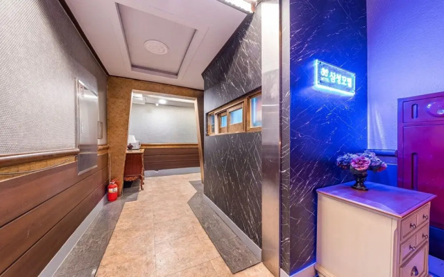 Yongin Samsung Motel