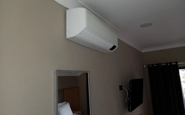 Acacus Hotel