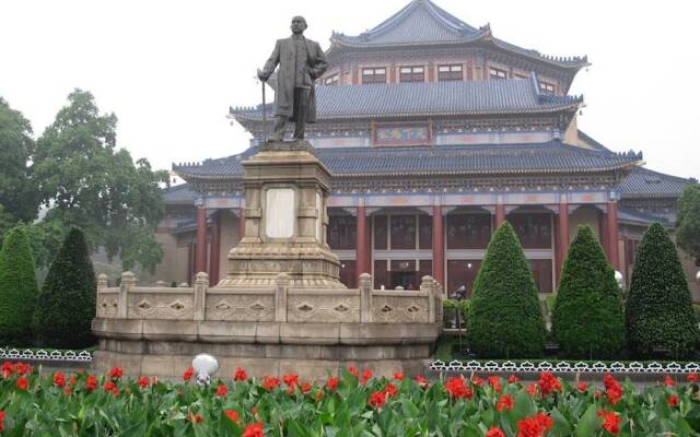 Отель Guangdong Hotel Китай, Гуанчжоу - отзывы, цены и фото номеров - забронировать отель Guangdong Hotel онлайн вид на фасад