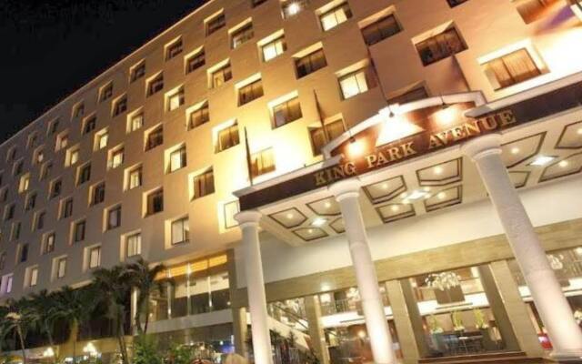 King Park Avenue Hotel вид на фасад