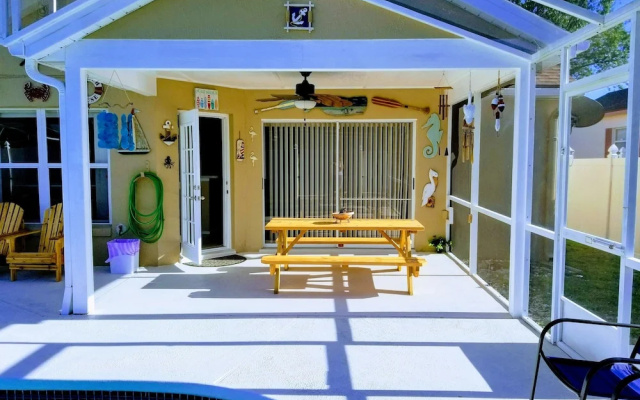 The Cozy House
