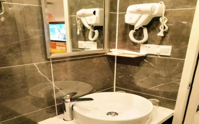 Shell Hotel (Mingguang Station Branch)