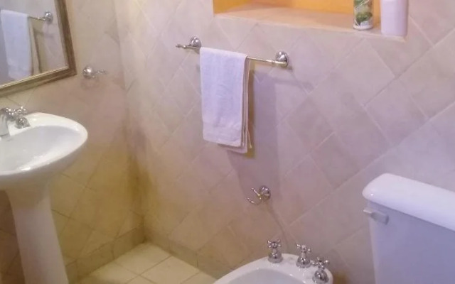 Killari Hotel