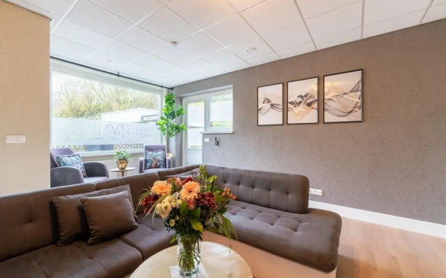 Luxury Apartment in Schin op Geul with Hot Tub & Sauna