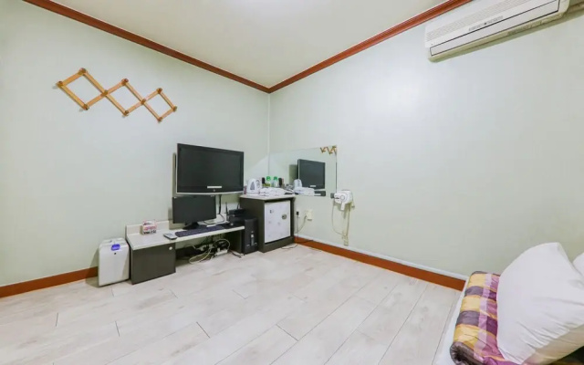 Cheonan Sodam Stay
