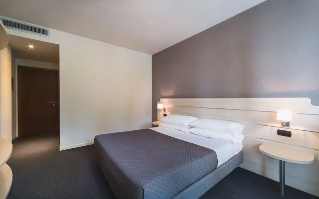 Hotel Giallo