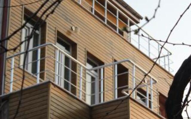 Herton Hotel вид на фасад