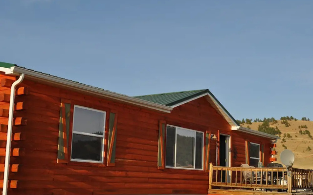 Trail Boss Cabin