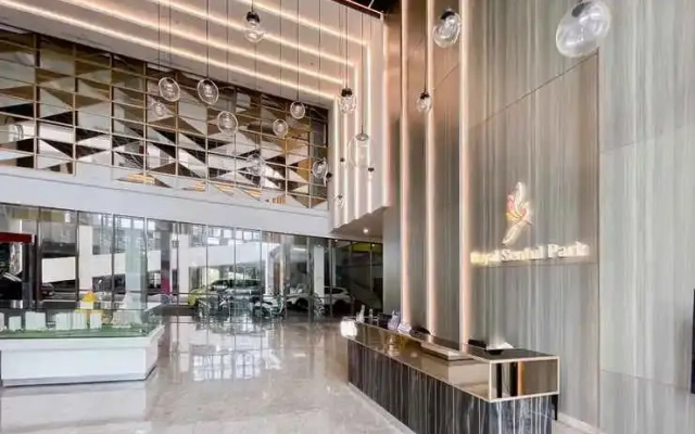 RedLiving Apartemen Royal Park Sentul by Bogor Staycation
