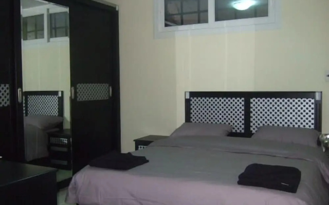 The 3Sis Apartments