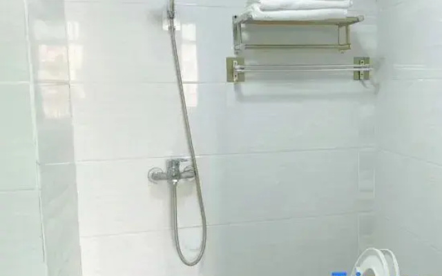 Xinyi Apartment (Near Huizhou Central People's Hospital Zhongkai Branch)